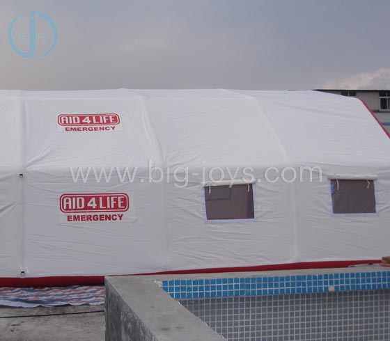 Inflatable emergency tent