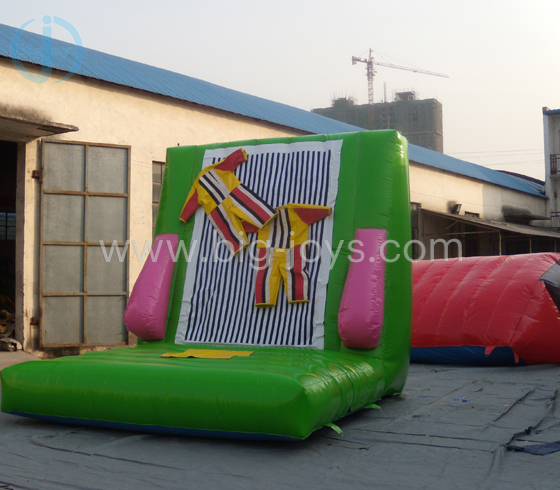 Inflatable Velcro wall