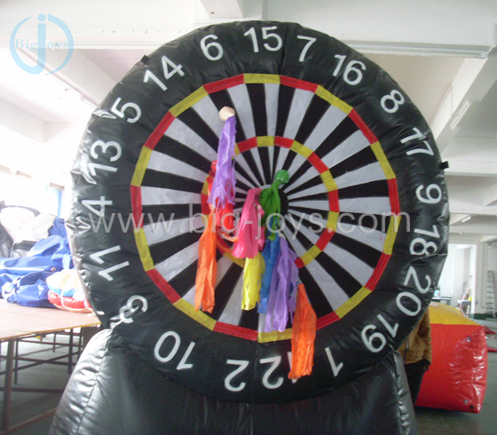 Inflatable dart game