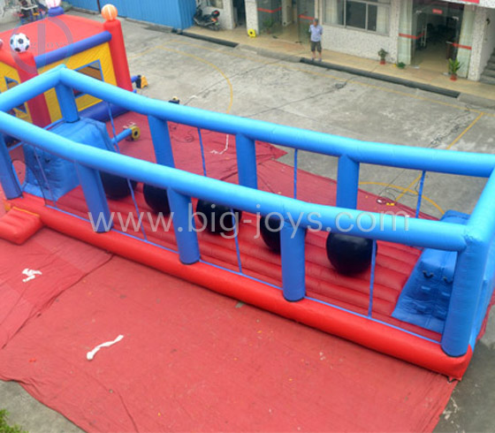 Inflatable obstacle games