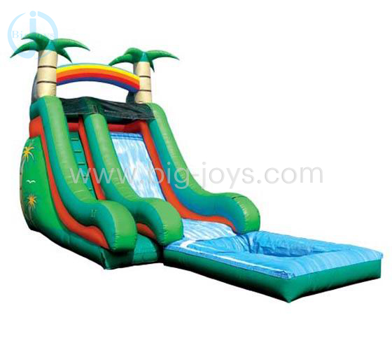 Inflatable water slide