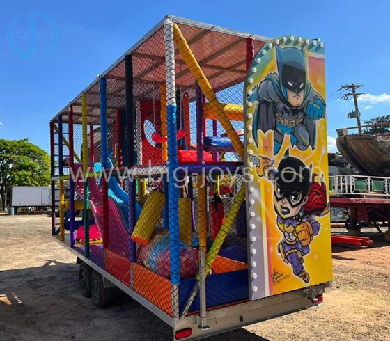 Foldable Playground with trailer