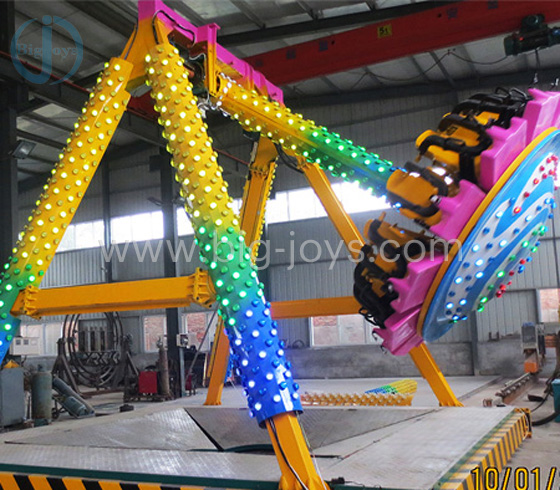 12 Seats Pendulum Rides