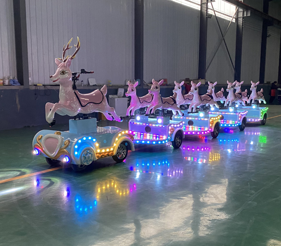 Reindeer TracklessTrain