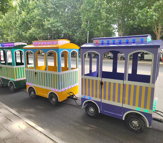Macaroon trackless train   